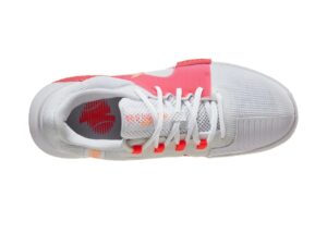 теннисные кроссовки Nike Zoom GP Challenge 1 White Pink Crimson Shoe Women02